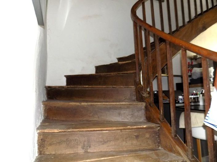 Image No.6-4 Bed House for sale