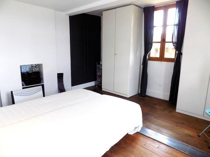 Image No.8-4 Bed House for sale