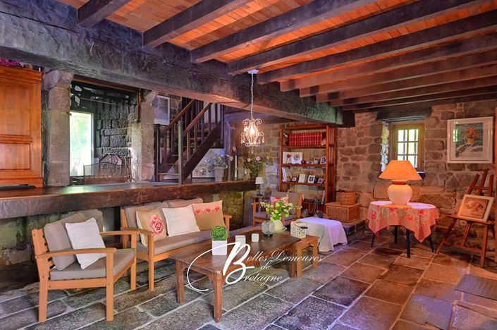 Image No.11-3 Bed House for sale
