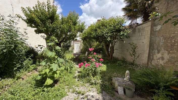 Image No.13-2 Bed House for sale