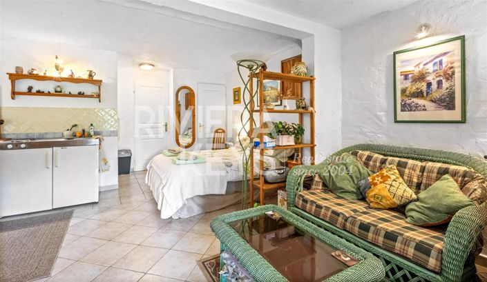 Image No.15-3 Bed House for sale