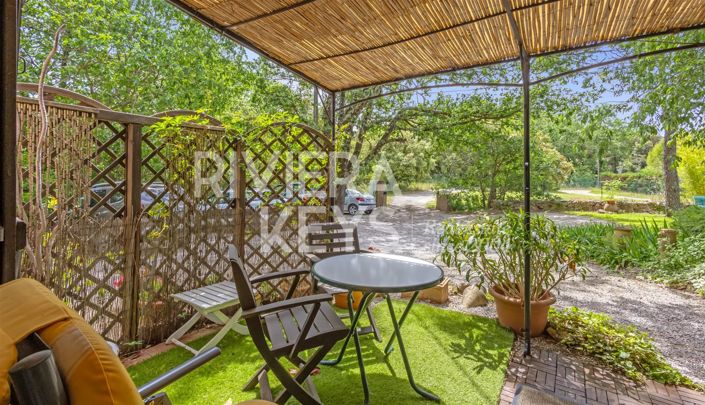 Image No.18-3 Bed House for sale