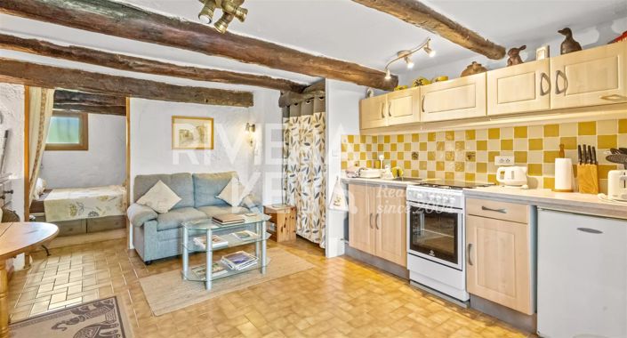Image No.20-3 Bed House for sale