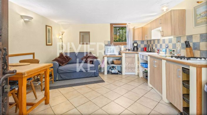 Image No.24-3 Bed House for sale