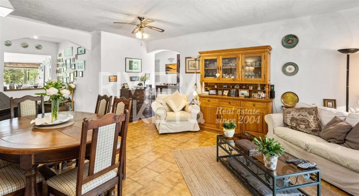 Image No.8-3 Bed House for sale
