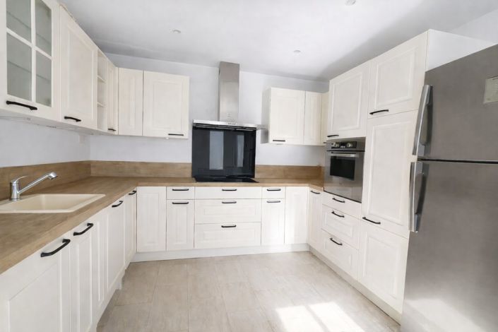Image No.3-3 Bed House for sale