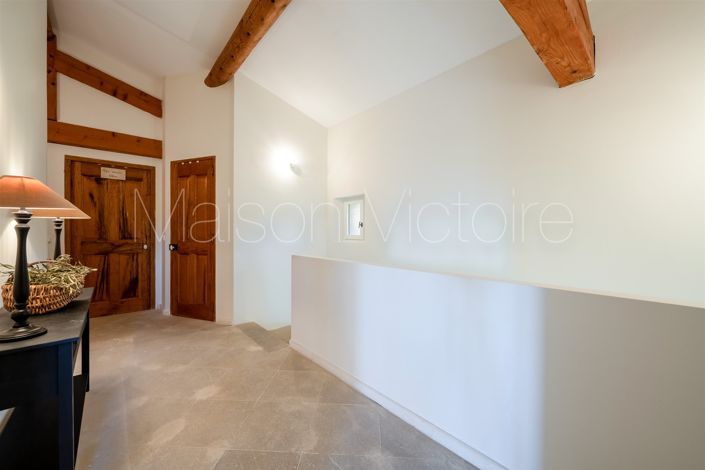 Image No.20-4 Bed House for sale