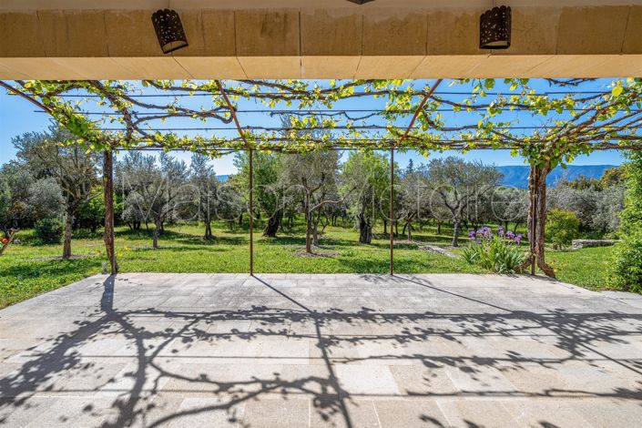 Image No.3-4 Bed House for sale