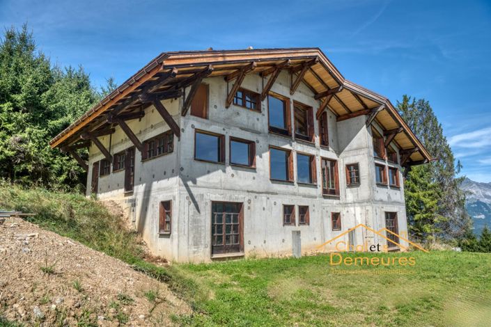 Image No.2-6 Bed House for sale