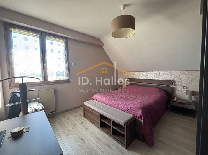 Image No.13-4 Bed House for sale