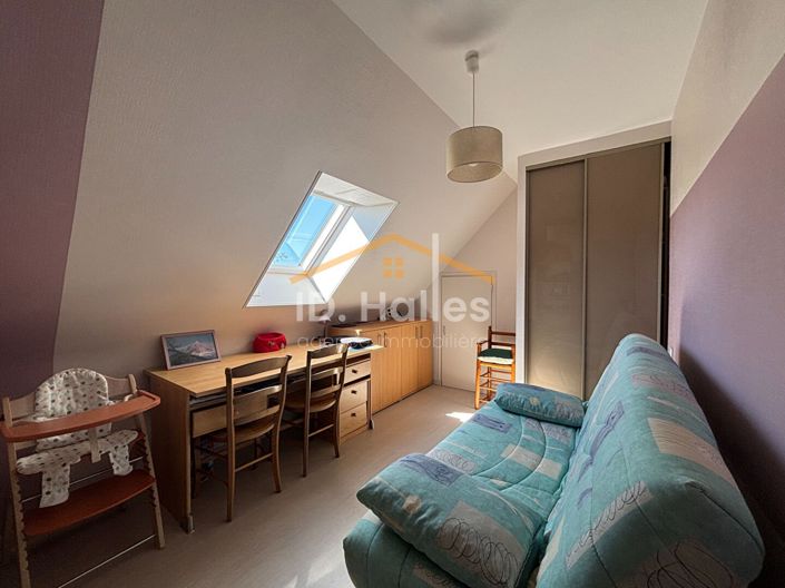 Image No.17-4 Bed House for sale
