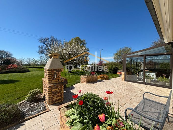 Image No.8-4 Bed House for sale