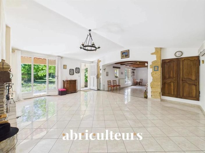 Image No.5-4 Bed House for sale