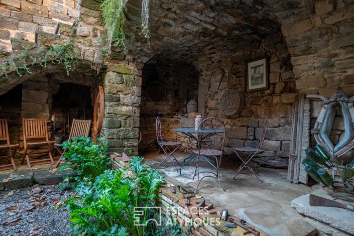 Image No.19-6 Bed House for sale