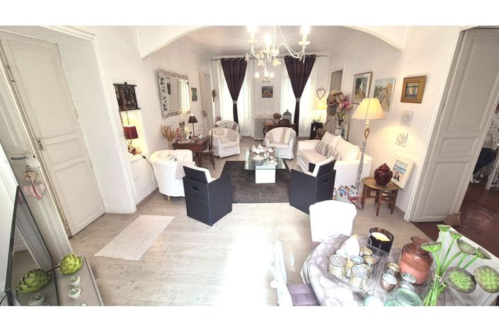 Image No.14-7 Bed House for sale