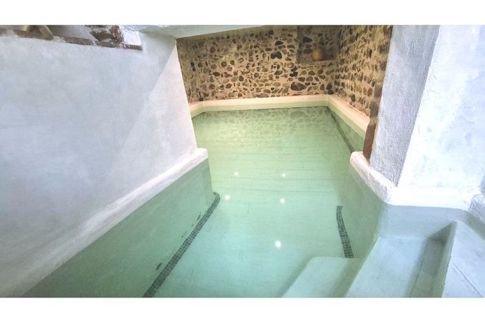 Image No.6-7 Bed House for sale