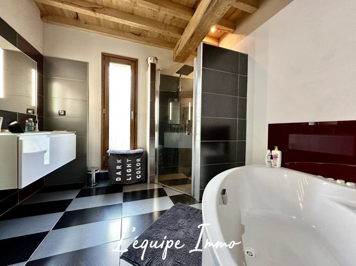Image No.13-4 Bed House for sale