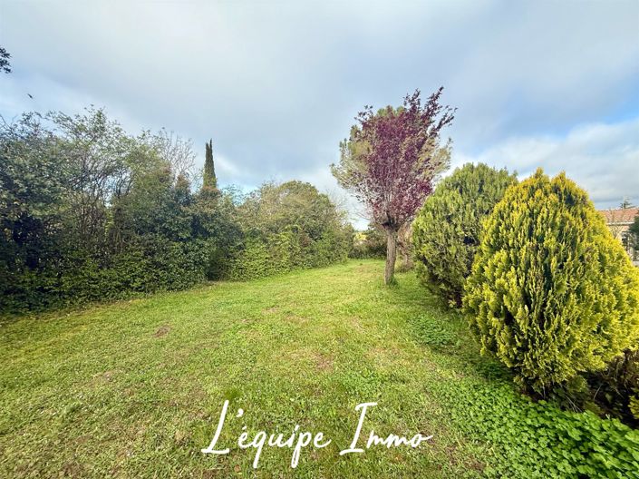 Image No.2-3 Bed House for sale