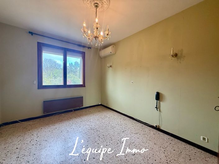 Image No.6-3 Bed House for sale