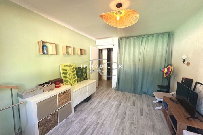 Image No.7-3 Bed Apartment for sale