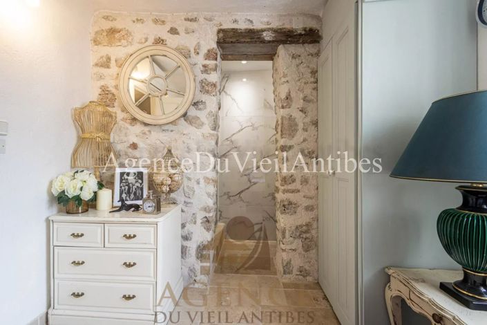Image No.18-3 Bed Apartment for sale