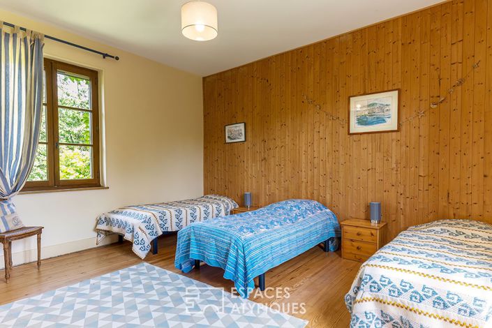 Image No.9-5 Bed Property for sale