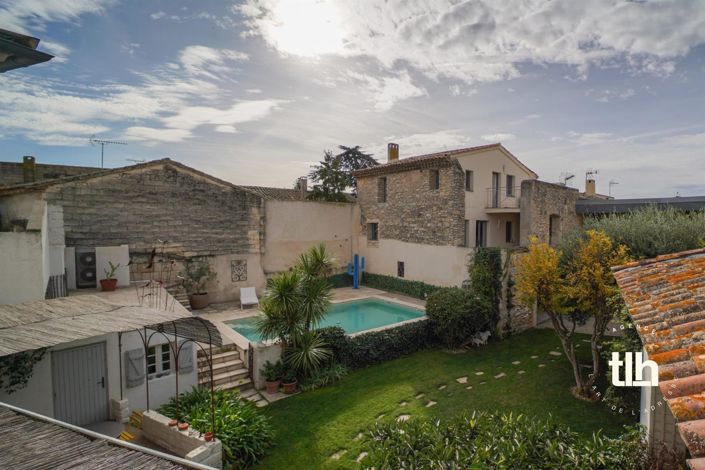 Image No.6-5 Bed Property for sale