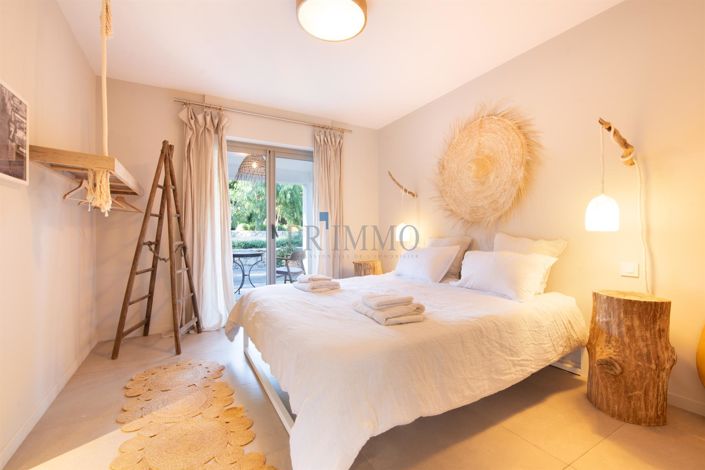 Image No.13-4 Bed House for sale
