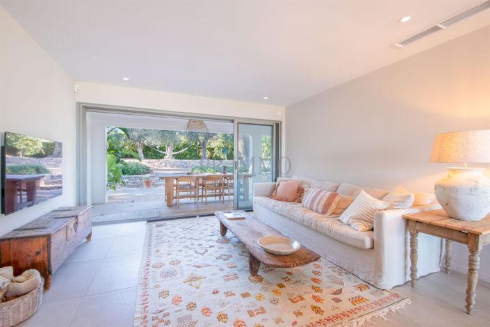 Image No.9-4 Bed House for sale
