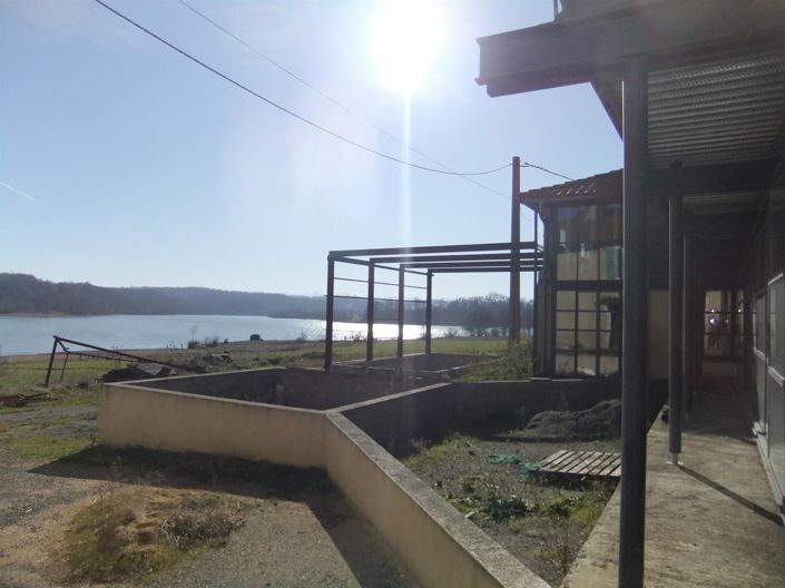 Image No.24-6 Bed House for sale