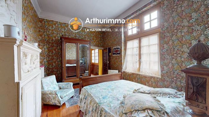 Image No.7-5 Bed House for sale