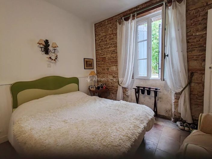Image No.13-5 Bed House for sale