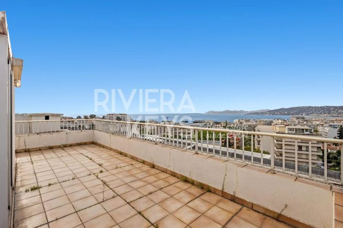 Image No.17-3 Bed Apartment for sale