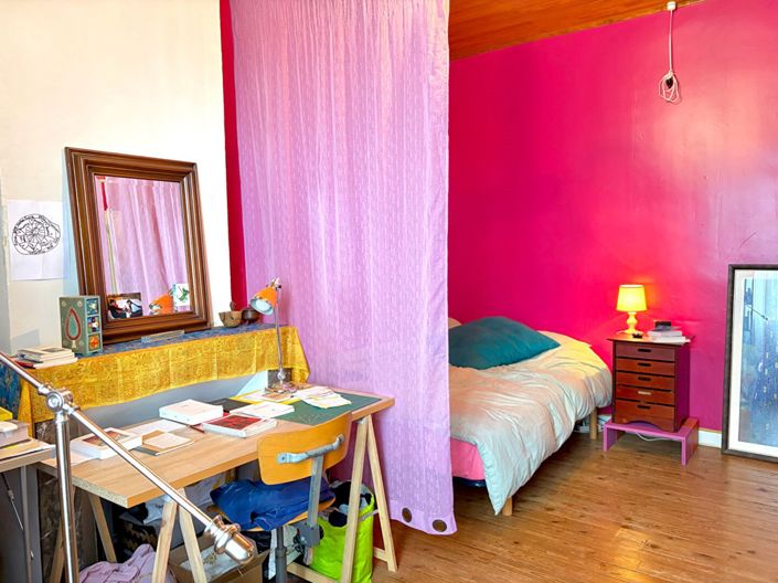 Image No.10-7 Bed House for sale