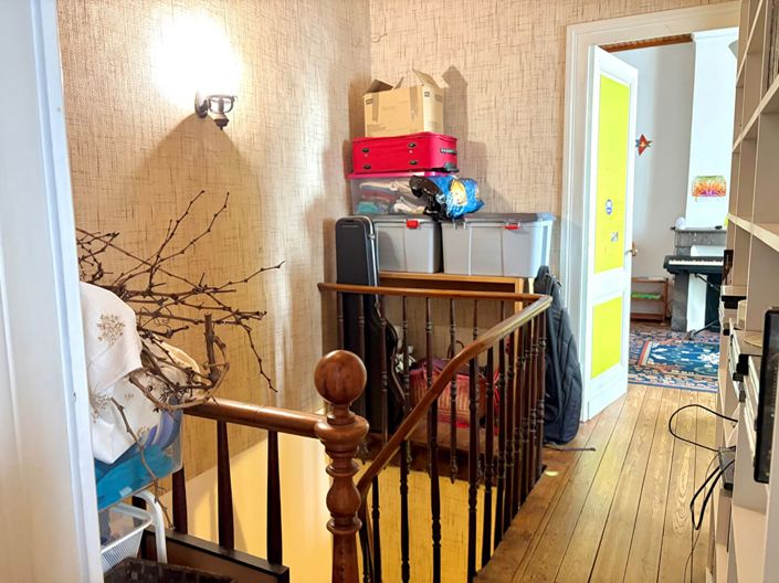 Image No.11-7 Bed House for sale