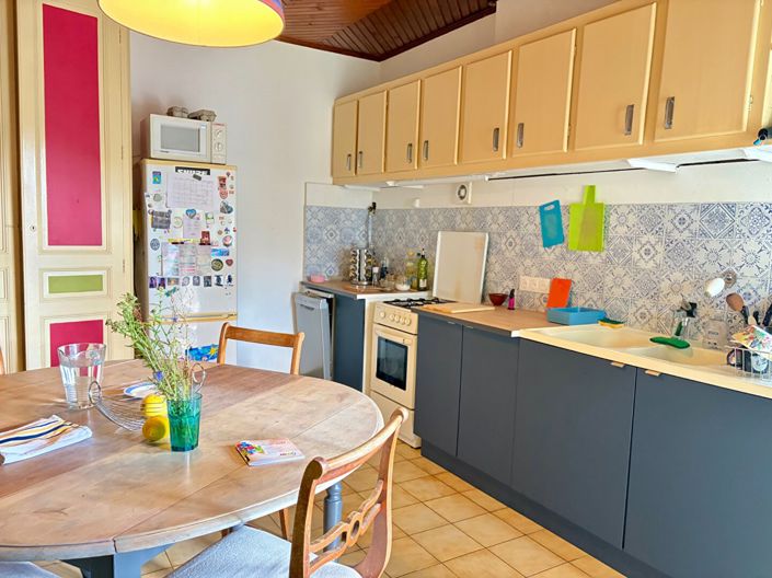 Image No.4-7 Bed House for sale