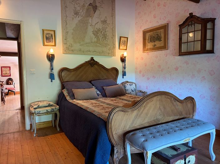 Image No.10-4 Bed House for sale