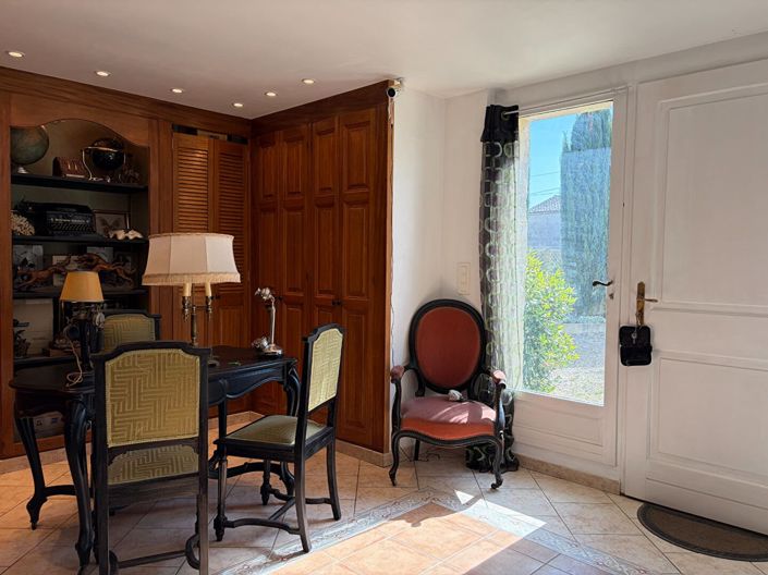 Image No.3-4 Bed House for sale