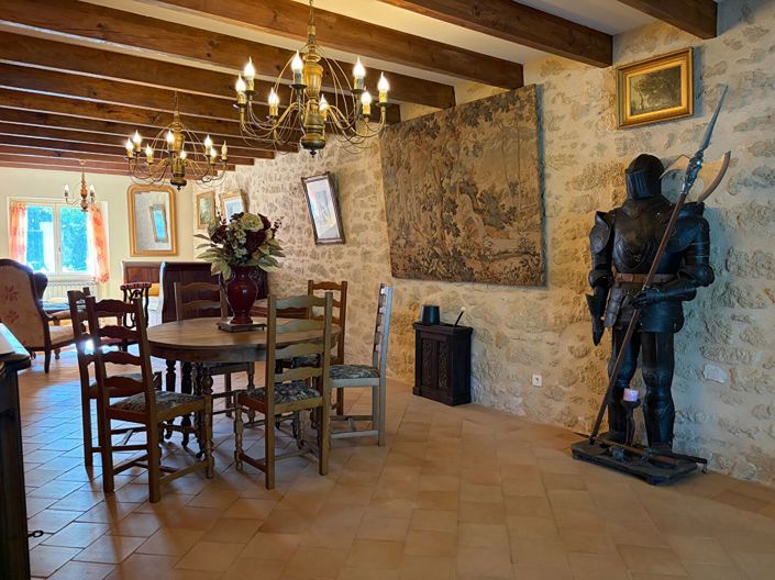 Image No.5-4 Bed House for sale