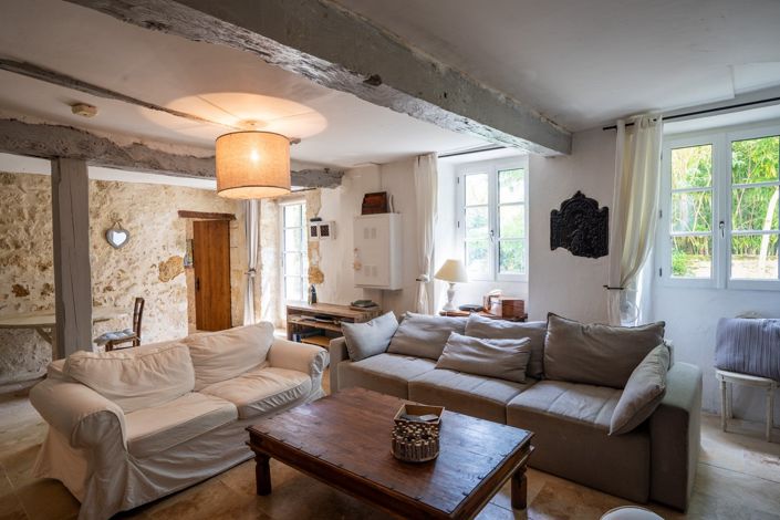 Image No.10-4 Bed House for sale