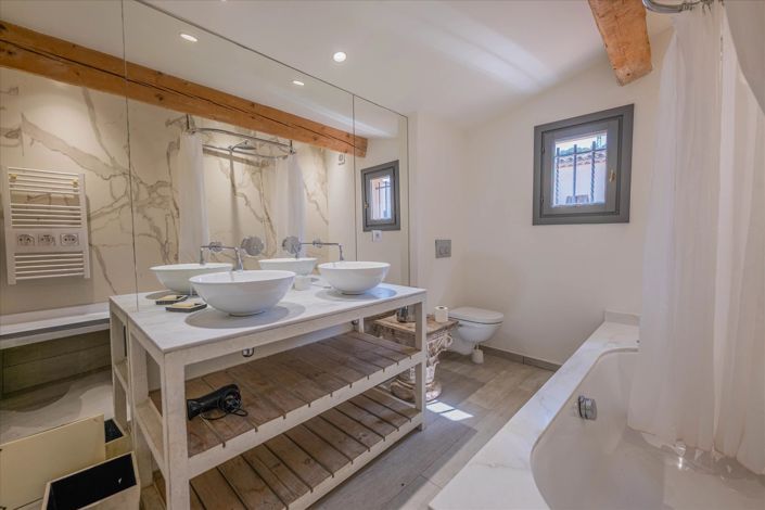 Image No.22-7 Bed House for sale