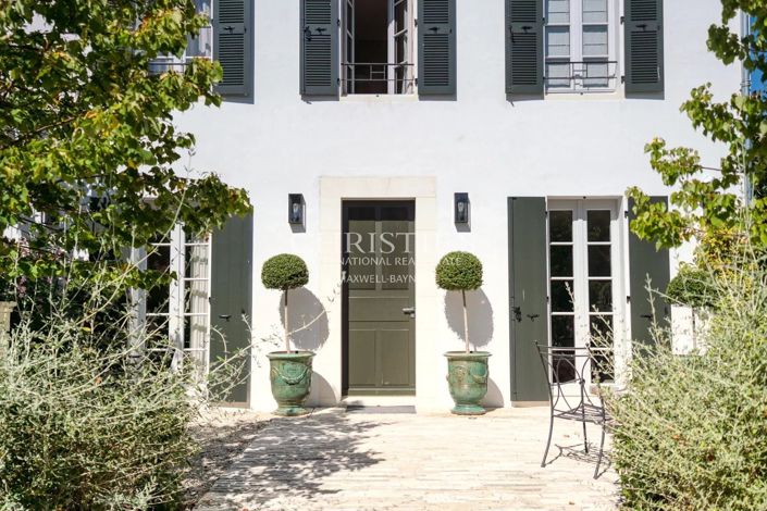 Image No.2-4 Bed House for sale