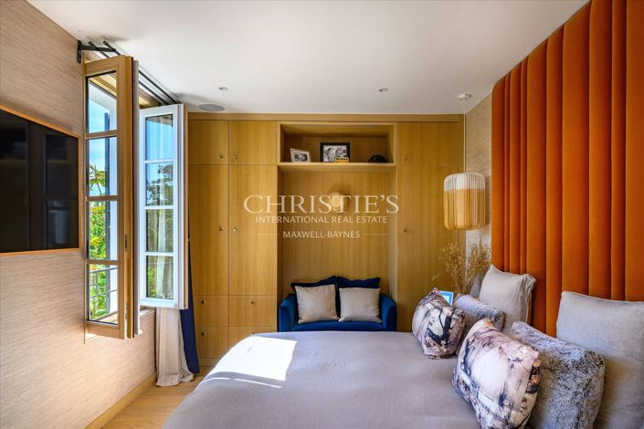 Image No.7-4 Bed House for sale