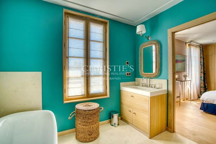 Image No.9-4 Bed House for sale