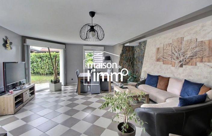 Image No.4-4 Bed House for sale