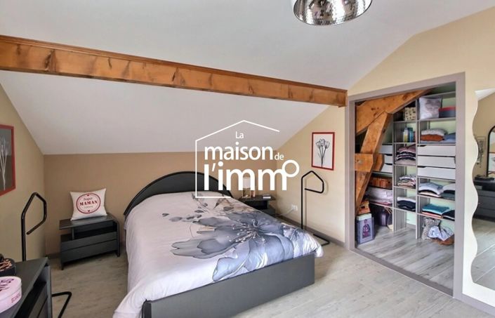 Image No.6-4 Bed House for sale