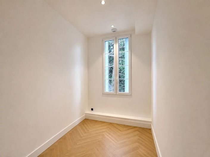 Image No.8-4 Bed Apartment for sale