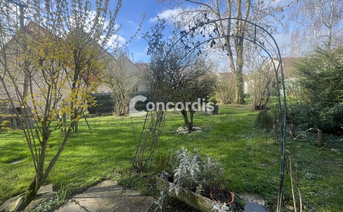 Image No.2-4 Bed House for sale
