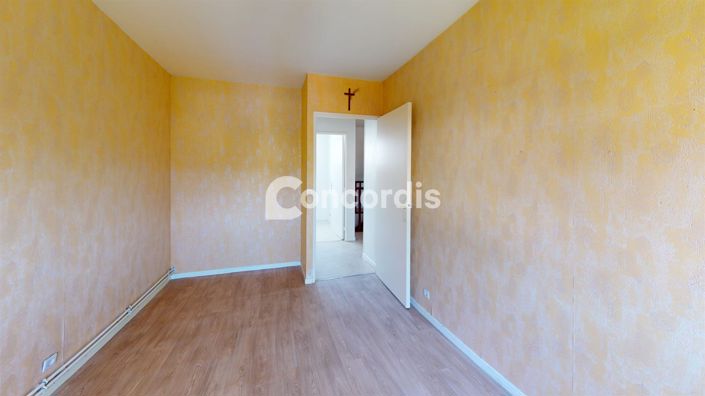 Image No.8-4 Bed House for sale