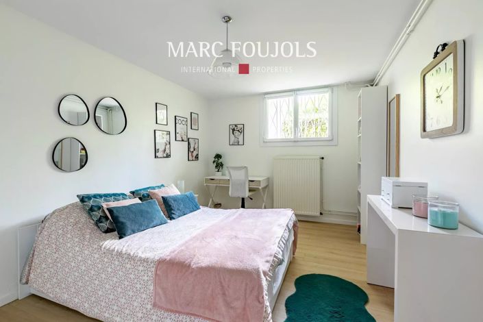 Image No.19-7 Bed House for sale